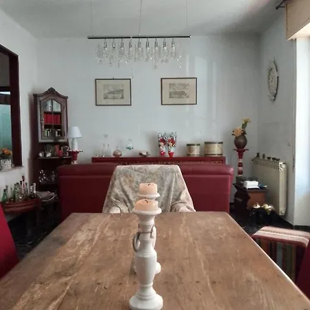 Habitación en casa particular Queen's Sestri Levante